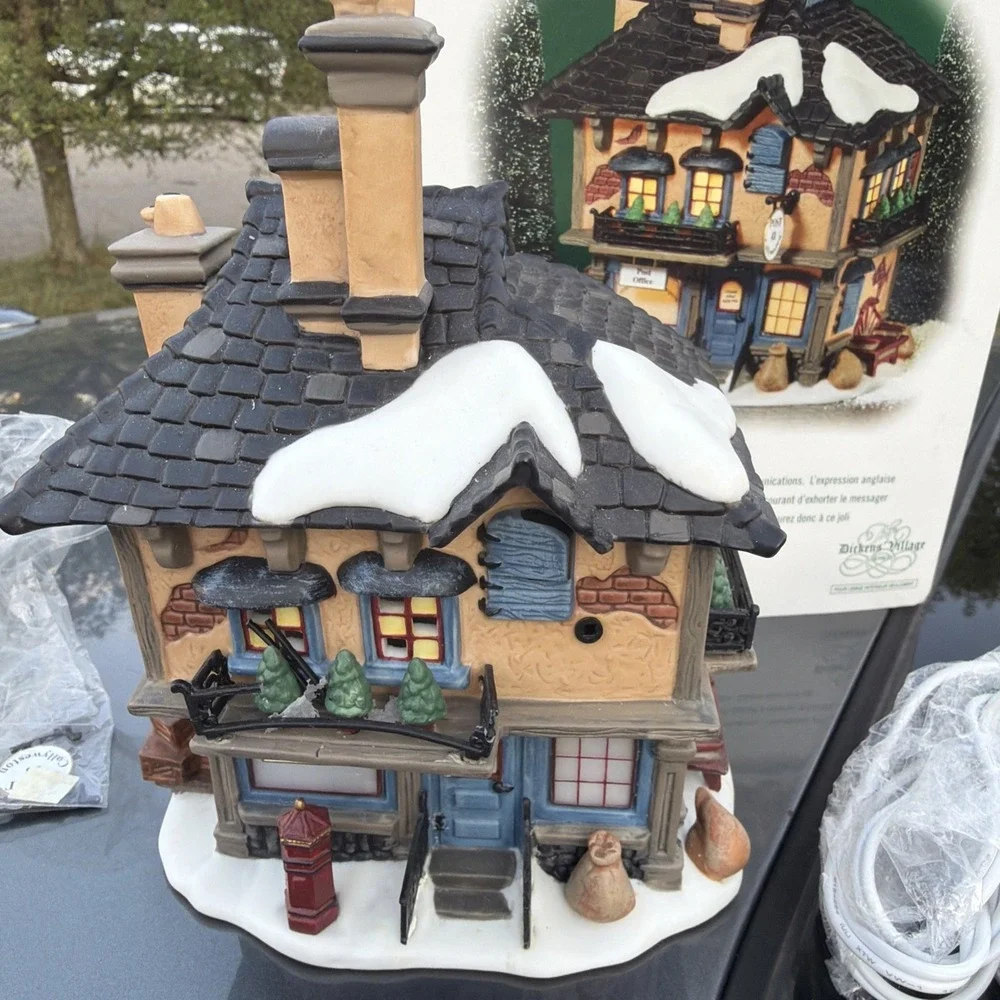 Department 56 Dickens' Village Series Collyweston Post Office Lighted 58510